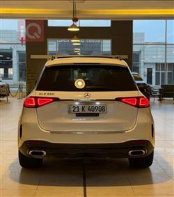 مێرسێدس بێنز GLE